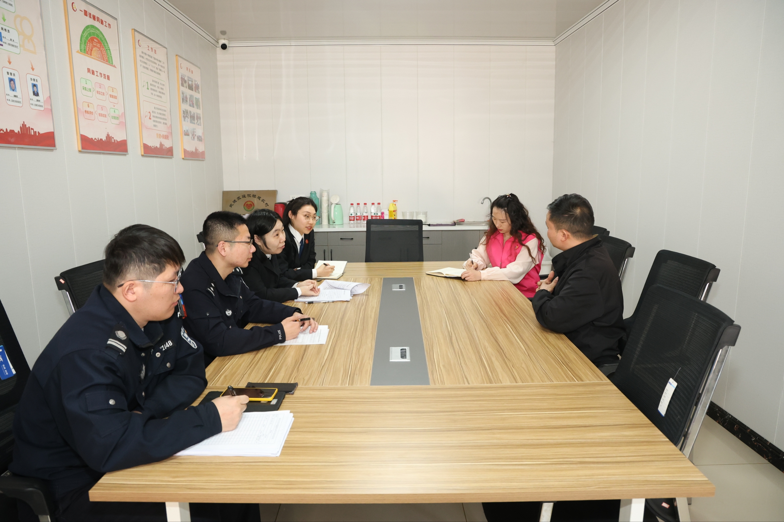 以案释法 | 家暴之殇，何以制止？法院签发人