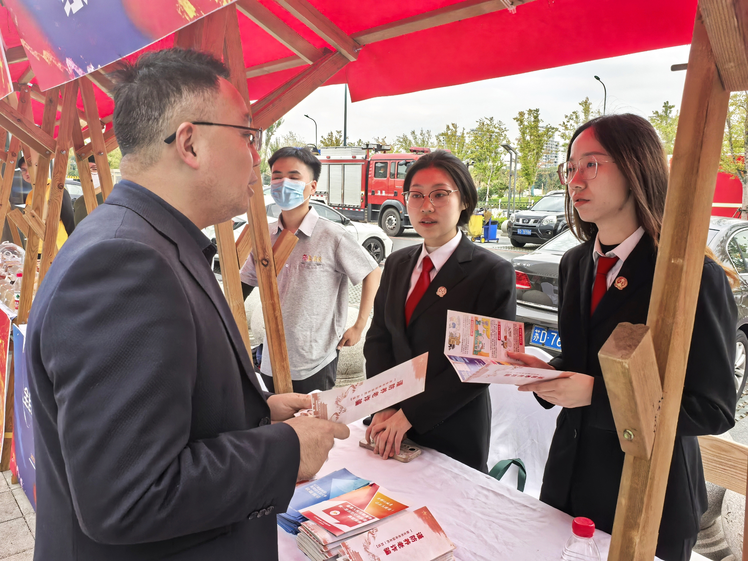 消法同行 共筑安全 | 深化消法共建 筑牢安全